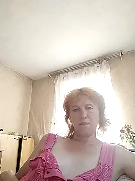 Snapshot of Flower2931 chatting on 06-29-26, 02:06 Flower2931 online show from 06-29-26, 02:06