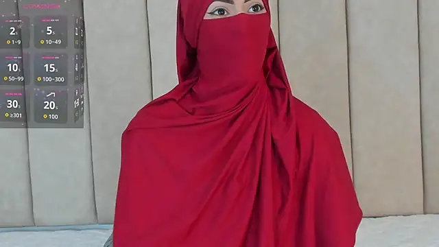  Zahiira  online show from 11-08-25, 11:54