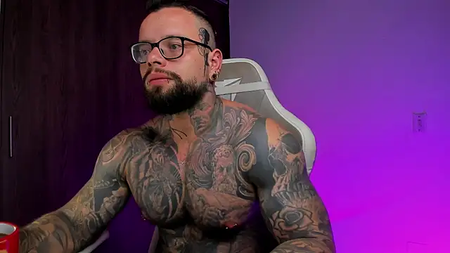 Snapshot of natevillage chatting on 09-14-25, 09:08 natevillage online show from 09-14-25, 09:08