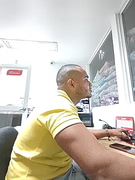 SanChacal5694 online show from 04-06-26, 10:00