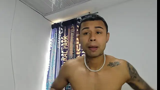  Logan Colton  online show from 12-17-25, 05:19