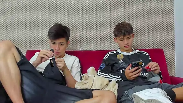 willy sexxx18 online show from 02-06-26, 07:28