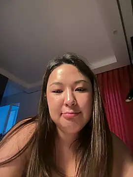 Snapshot of thedaynahoney chatting on 07-05-26, 02:24 thedaynahoney online show from 07-05-26, 02:24