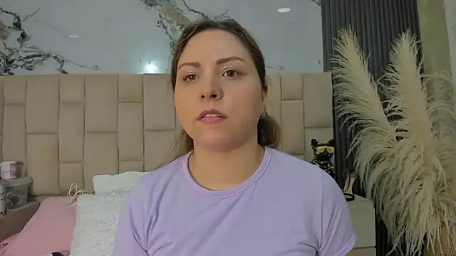 cloesummerr  online show from 03-05-26, 01:29