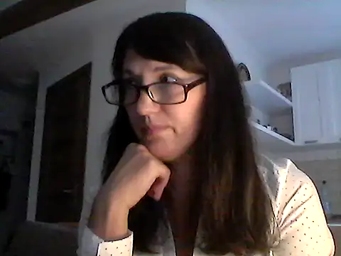 Snapshot of Elena48324 chatting on 10-04-25, 01:31 Elena48324 online show from 10-04-25, 01:31