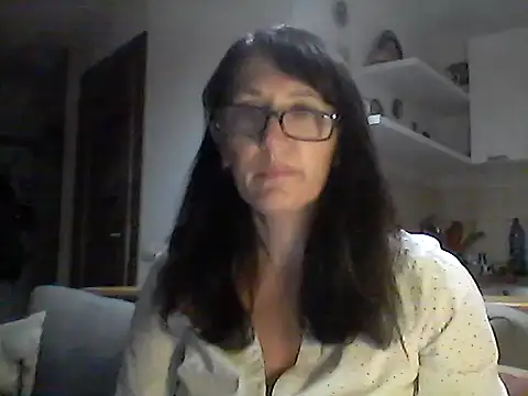 Snapshot of Elena48324 chatting on 10-07-25, 05:54 Elena48324 online show from 10-07-25, 05:54