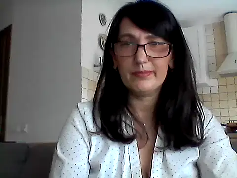 Snapshot of Elena48324 chatting on 05-09-26, 12:54 Elena48324 online show from 05-09-26, 12:54