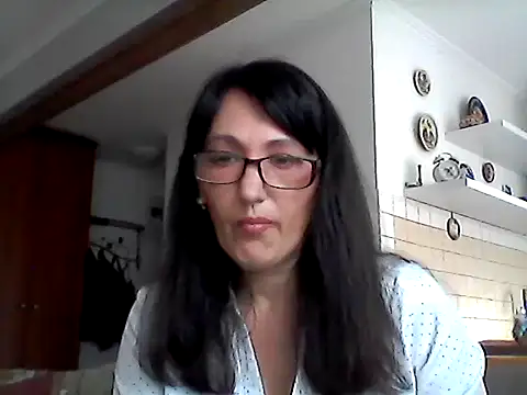 Snapshot of Elena48324 chatting on 05-12-26, 10:23 Elena48324 online show from 05-12-26, 10:23