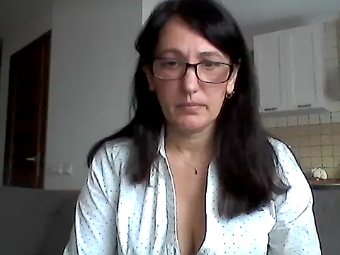 Snapshot of Elena48324 chatting on 06-01-26, 09:55 Elena48324 online show from 06-01-26, 09:55