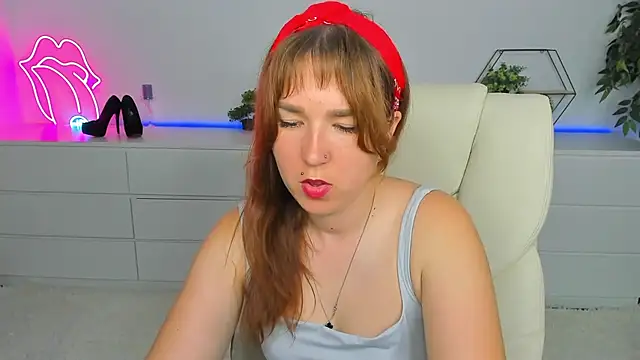 Sofii darling online show from 09-23-25, 04:32