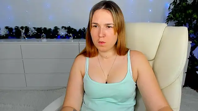 Sofii darling online show from 12-21-25, 05:42