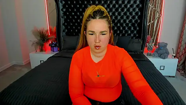 Sofii darling online show from 04-16-26, 04:30