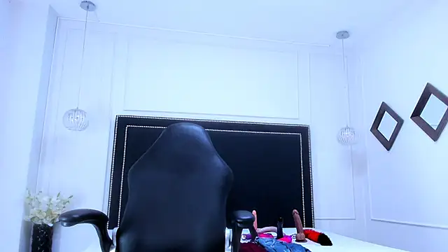 Ariana costa online show from 09-27-25, 01:49