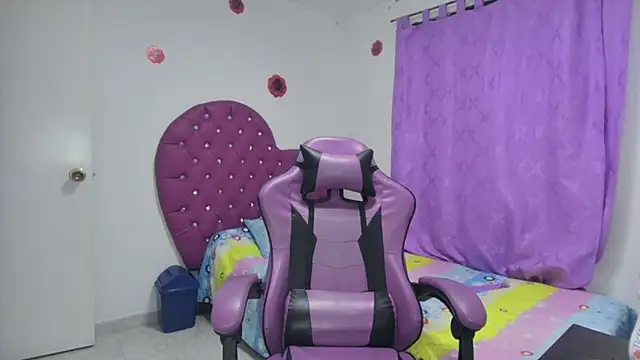 soffy rosses online show from 12-21-25, 03:35