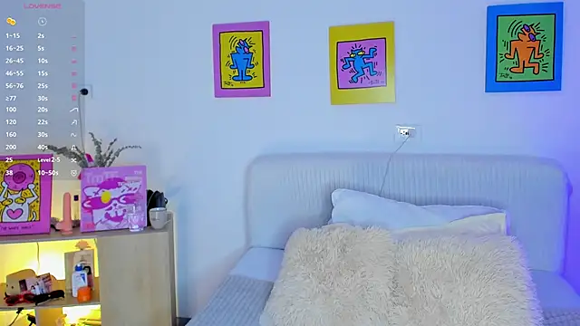 Snapshot of AprilAddams_ chatting on 10-28-25, 10:01 AprilAddams online show from 10-28-25, 10:01