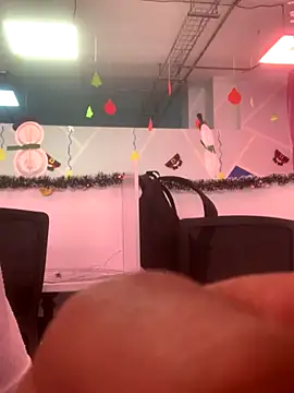 malek xarx  online show from 11-29-25, 03:15