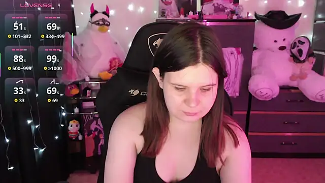 AmyVibess online show from 10-24-25, 08:05