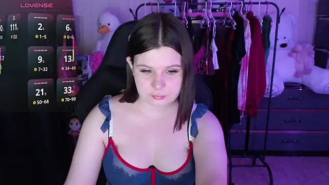 AmyVibess online show from 04-04-26, 08:17