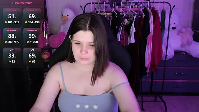 AmyVibess online show from 04-06-26, 08:10