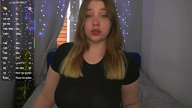 CuteSharloti online show from 06-10-26, 04:50