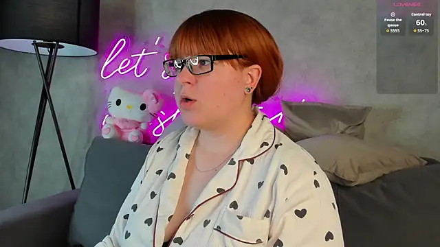 Michelle Wilsson online show from 09-30-25, 08:41