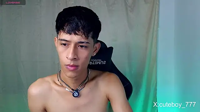 Danny cute 05 online show from 04-10-26, 03:45