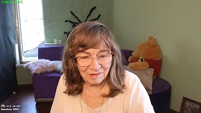 Betty Brick online show from 07-31-26, 02:49
