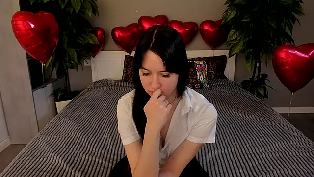 BerryDiva online show from 02-07-26, 07:34