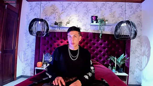 Dustin Sonne online show from 11-02-25, 03:31