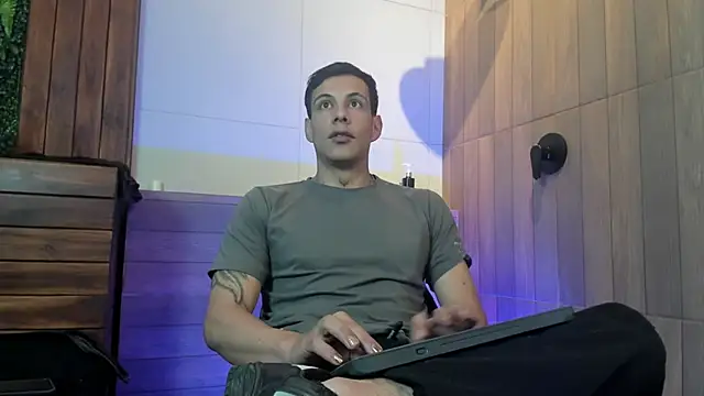 Dustin Sonne online show from 05-03-26, 03:34