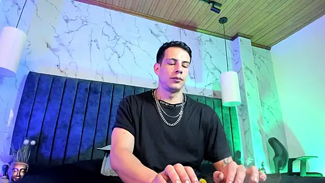 Dustin Sonne online show from 05-04-26, 03:46