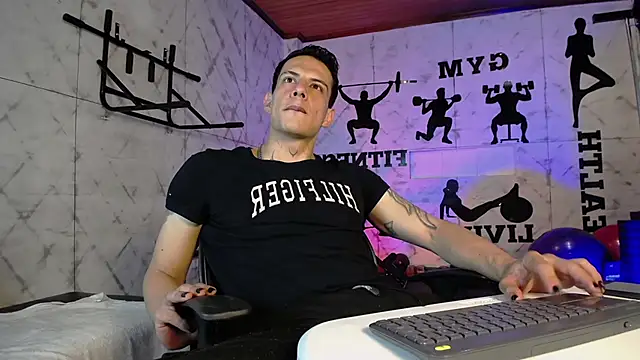 Dustin Sonne online show from 05-24-26, 03:22