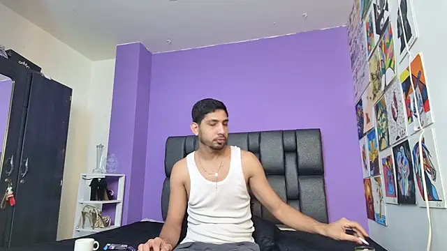 ashtoncooperr online show from 10-07-25, 06:16