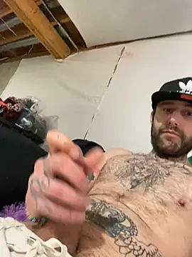 hue-g-rection online show from 03-03-26, 12:33