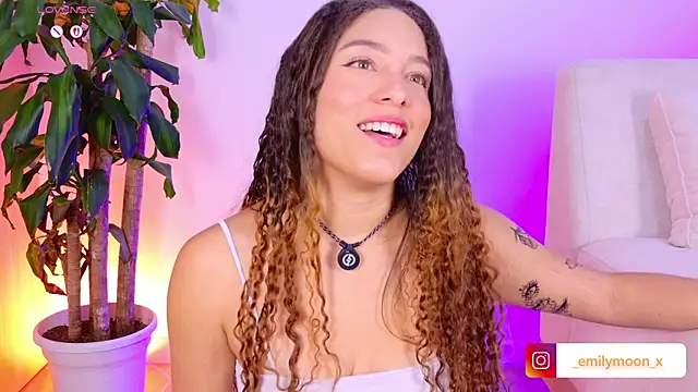 onlyemily  online show from 04-16-26, 01:06