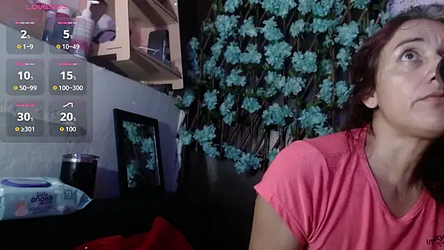 darling hott online show from 10-31-25, 11:44