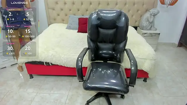 Fernanda ss online show from 05-15-26, 06:04