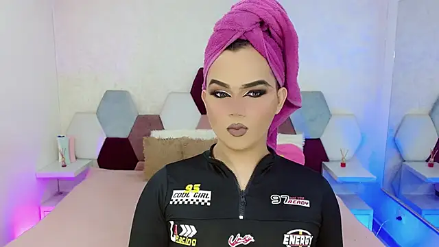 kushina uzumaki75 online show from 12-20-25, 04:08