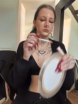 Seductively4 20 online show from 03-03-26, 09:15