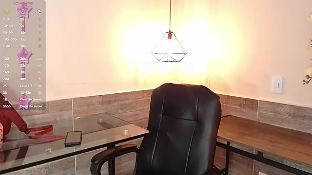 LussieWillow online show from 09-15-25, 12:05