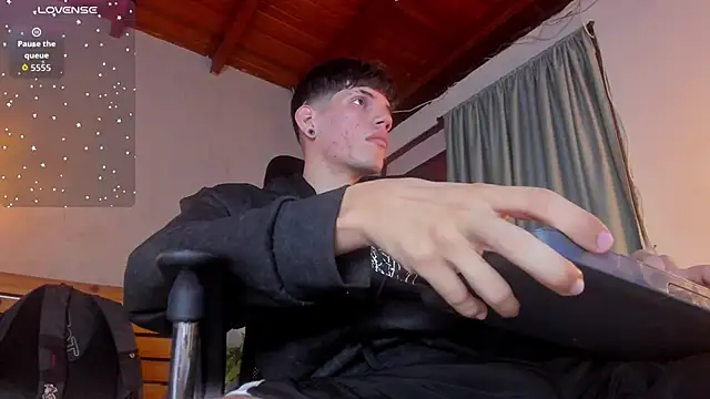 david huge online show from 12-16-25, 02:27