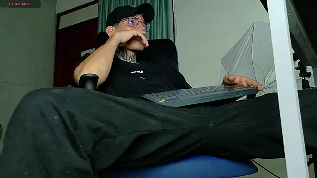 david huge online show from 03-23-26, 07:51