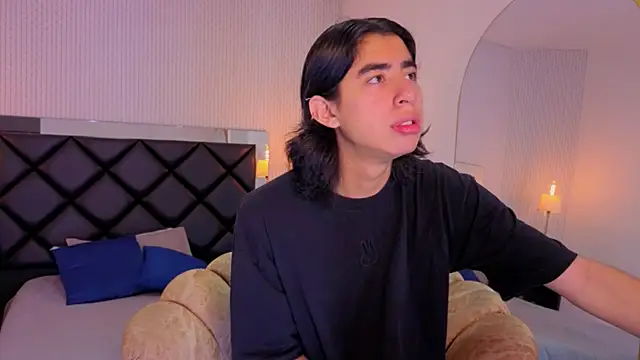 ryo light online show from 11-10-25, 08:08