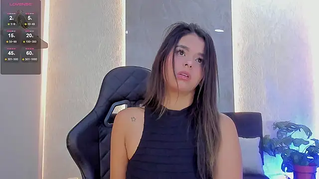 bianca vega  online show from 07-24-26, 11:19