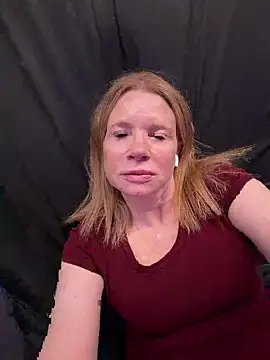 JulieHolliday online show from 05-16-26, 07:45