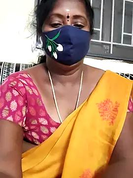 Snapshot of tamil_Nathi chatting on 03-07-26, 04:15 tamil Nathi online show from 03-07-26, 04:15