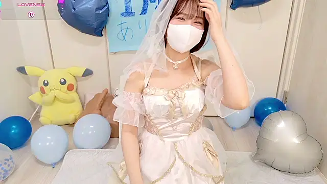 chii chan o0 online show from 04-18-26, 10:19