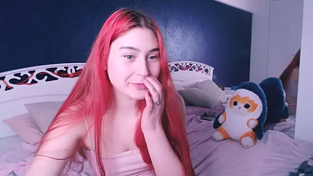 Lili Luuu online show from 01-11-26, 08:03