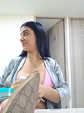 Samantha hotly online show from 02-26-26, 02:16