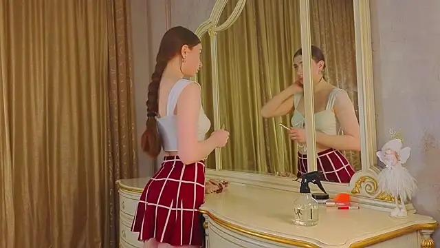 EadlinGillim online show from 11-06-25, 03:07